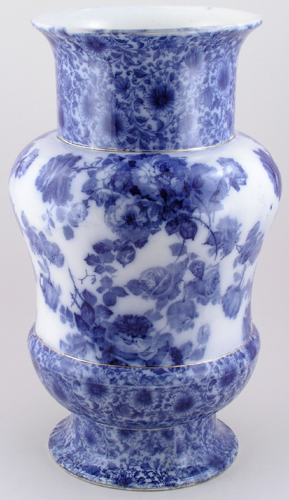 Vase c1900